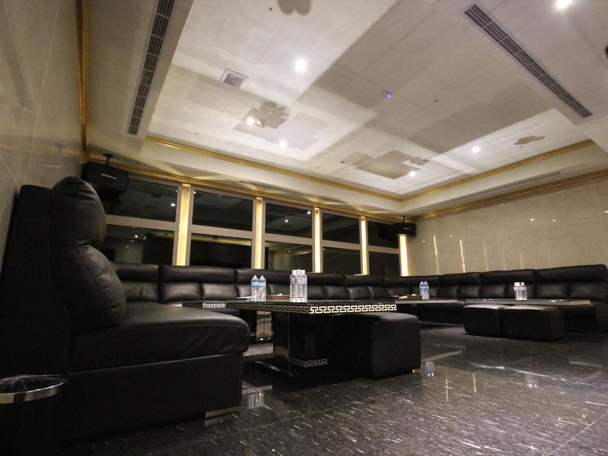 Gold Sand Hotel Kota Hsinchu Bagian luar foto