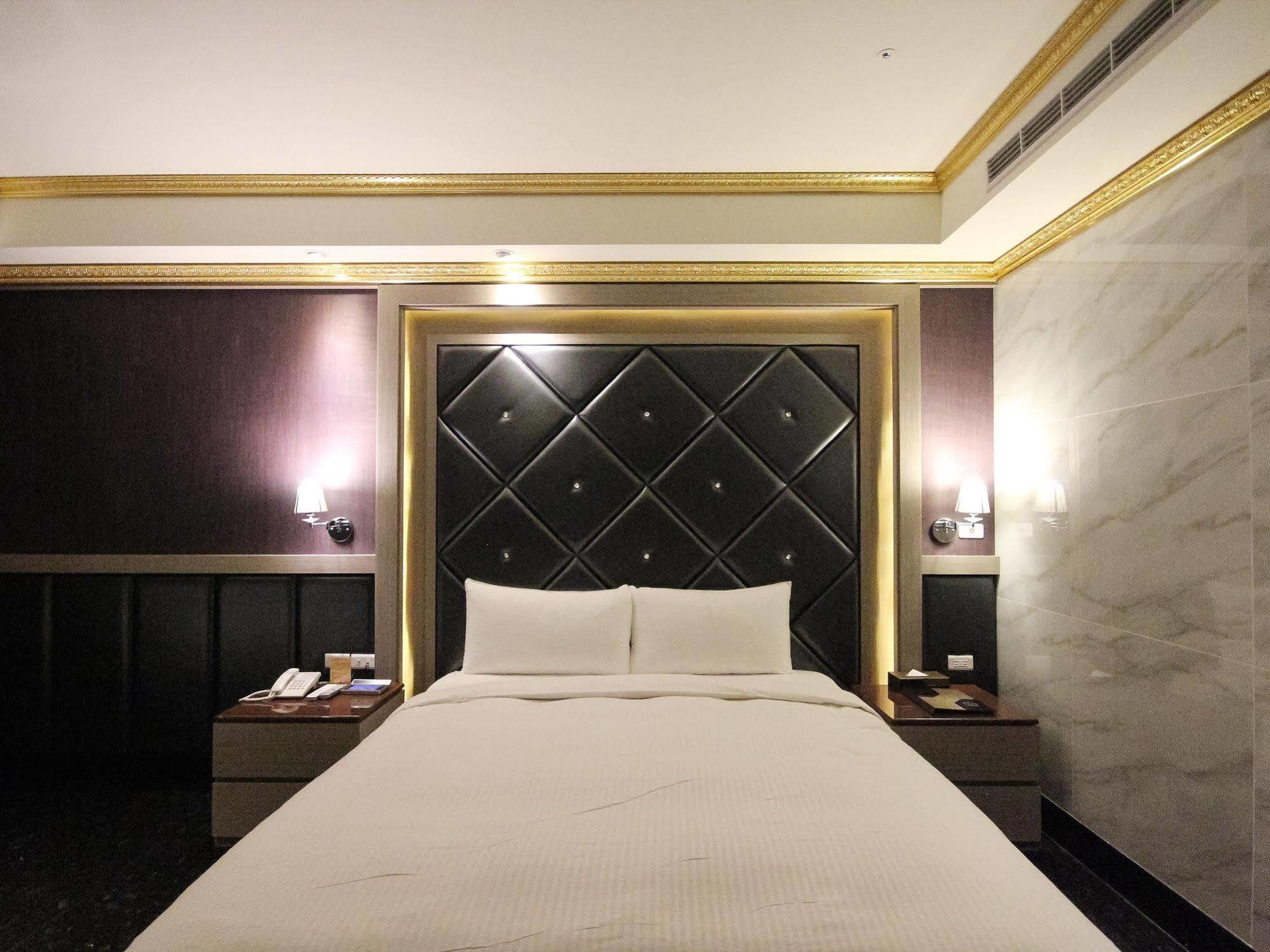 Gold Sand Hotel Kota Hsinchu Bagian luar foto